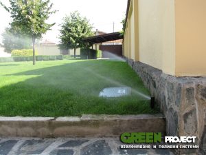 Поливна система в частен двор в гр. Нови Искър