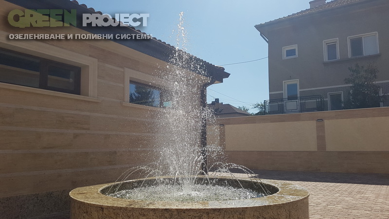 Фонтан в с. Мрамор