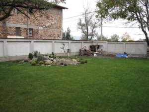 Озеленяване на двор в кв. Малинова долина