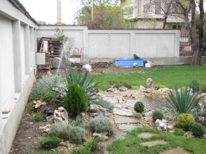 Озеленяване на двор в кв. Малинова долина