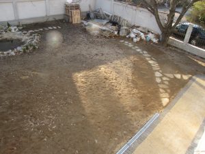 Озеленяване на двор в кв. Малинова долина