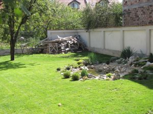 Озеленяване на двор в кв. Малинова долина