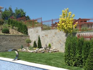 Озеленяване на двор в кв. Бояна (3) – етап 2