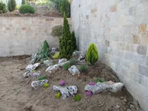 Озеленяване на двор в кв. Бояна (3) – етап 2