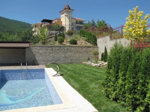 Озеленяване на двор в кв. Бояна (3) – етап 2