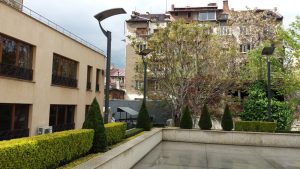 Озеленяване и поддръжка на Банка ДСК – Централно управление.