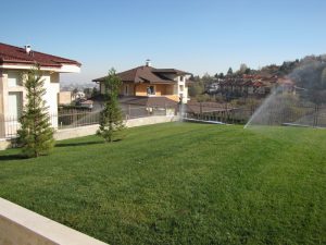 поливна система в резиденция на държавата Катар