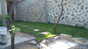 Озеленяване на къща в Кресна