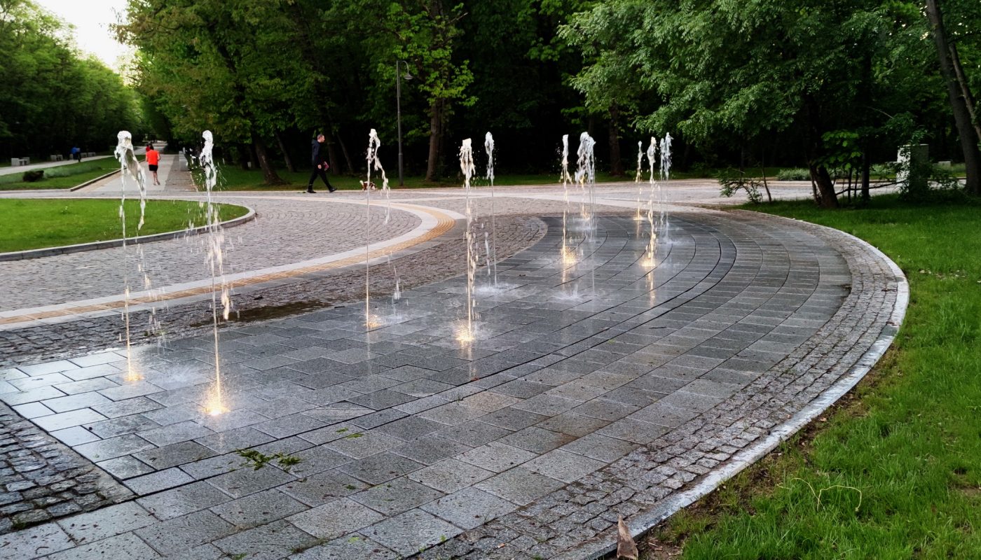 сух фонтан в Западен парк
